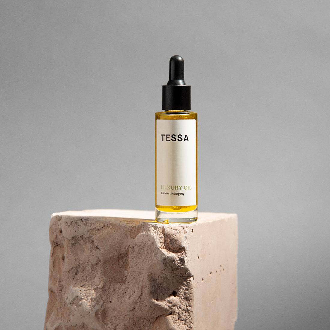 Aceite facial marca TESSA